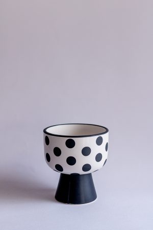 VASO POÁ P BRANCO EM CIMA E PRETO EM BAIXO