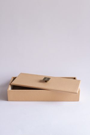 CAIXA EM MDF COM REVESTIMENTO EM PU
