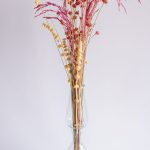 VASO VIDRO COM FLORES DESIDRATADAS